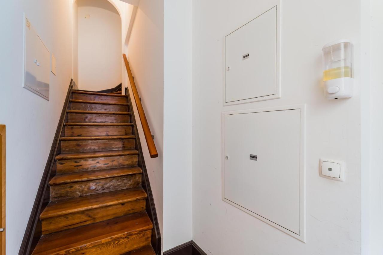 R3 - Coimbra Lovers - Mondego Suite Exterior photo